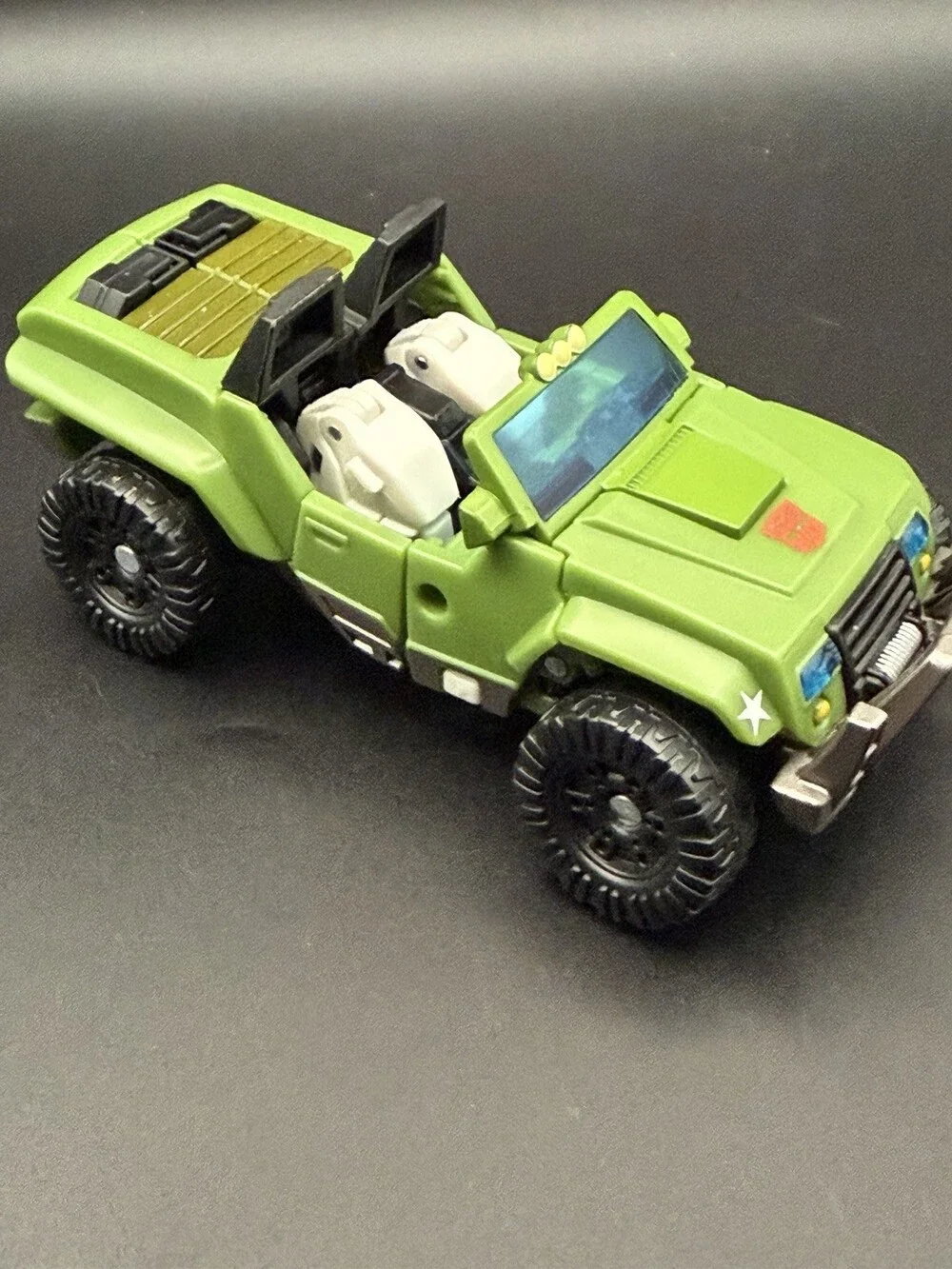 Transformers Universe 2.0 Deluxe Class Autobot Hound